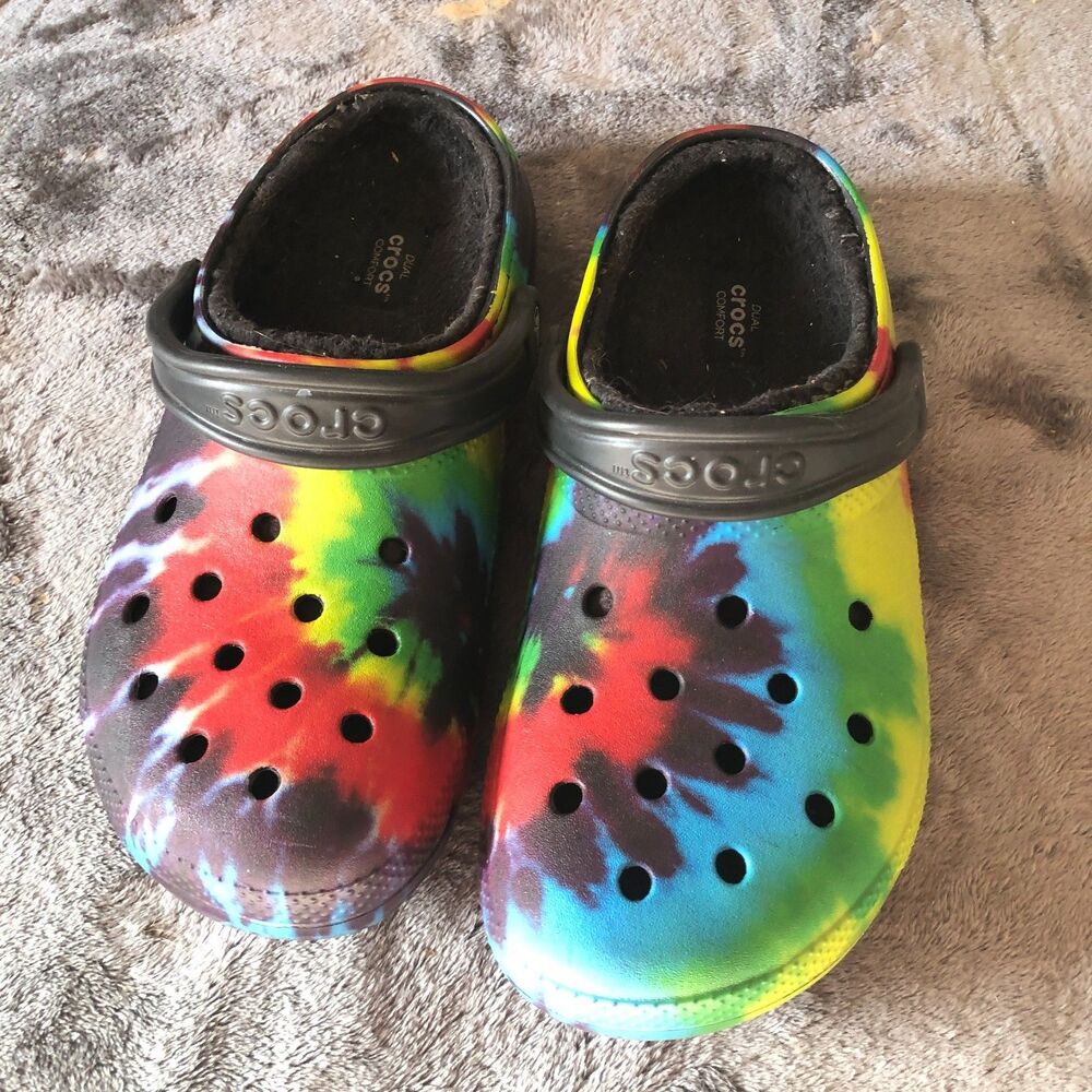 Croc's Classic Tie-Dye Lined Winter Clog Shoes Unisex Size 7 Medium Wide 9
